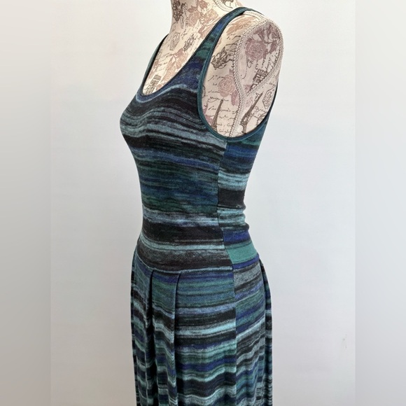MARC NEW YORK Blue and Green Striped tank knit pleated midi dress size S - Picture 4 of 14